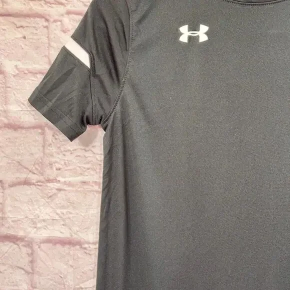 Under Armour HeatGear Loose Fit T-Shirt Youth Medium - Picture 2 of 5